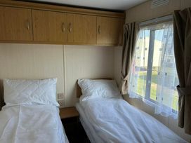 Ingoldale Holiday Park - Holiday Accommodation 21965 - Lincolnshire - 1188348 - thumbnail photo 6