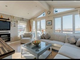 Rockley Park - Holiday Accommodation 21973 - Dorset - 1188355 - thumbnail photo 12