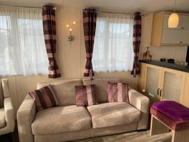 Rockley Park - Holiday Accommodation 21974 - Dorset - 1188356 - thumbnail photo 8