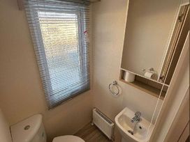 Golden Palm Resort - Holiday Accommodation 21979 - Lincolnshire - 1188360 - thumbnail photo 8