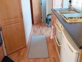 Sealands Caravan Park - Holiday Accommodation 21987 - Lincolnshire - 1188366 - thumbnail photo 4