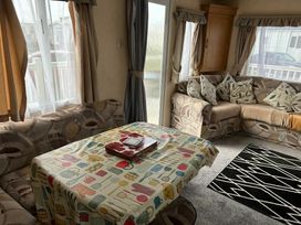 Coastfield Holiday Village - Holiday Accommodation 21992 - Lincolnshire - 1188370 - thumbnail photo 10