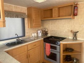 Coastfield Holiday Village - Holiday Accommodation 21992 - Lincolnshire - 1188370 - thumbnail photo 17