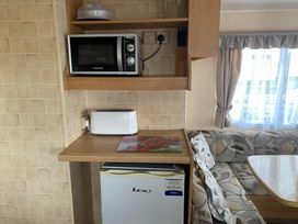 Coastfield Holiday Village - Holiday Accommodation 21992 - Lincolnshire - 1188370 - thumbnail photo 18