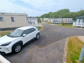 Lizard Point Holiday Park - Holiday Accommodation 21998 - Cornwall - 1188375 - thumbnail photo 13