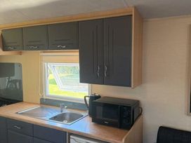 Happy Days Holiday Homes - Holiday Accommodation 22000 - Lincolnshire - 1188376 - thumbnail photo 1