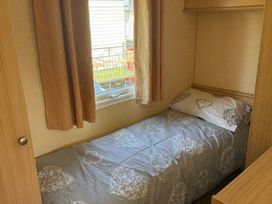 Happy Days Holiday Homes - Holiday Accommodation 22000 - Lincolnshire - 1188376 - thumbnail photo 3