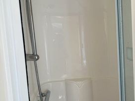 Happy Days Holiday Homes - Holiday Accommodation 22000 - Lincolnshire - 1188376 - thumbnail photo 5