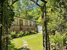 Aberdunant Hall Holiday Park - Holiday Accommodation 22003 - North Wales - 1188379 - thumbnail photo 6