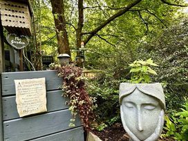 Aberdunant Hall Holiday Park - Holiday Accommodation 22003 - North Wales - 1188379 - thumbnail photo 9