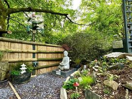 Aberdunant Hall Holiday Park - Holiday Accommodation 22003 - North Wales - 1188379 - thumbnail photo 10