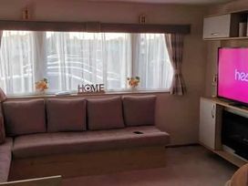 Presthaven Beach Resort - Holiday Accommodation 22005 - North Wales - 1188381 - thumbnail photo 2