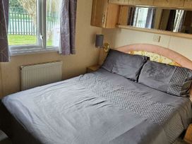 Happy Days Holiday Homes - Holiday Accommodation 22006 - Lincolnshire - 1188382 - thumbnail photo 9