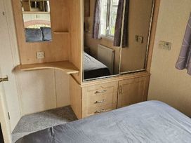 Happy Days Holiday Homes - Holiday Accommodation 22006 - Lincolnshire - 1188382 - thumbnail photo 10