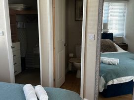 Rockley Park - Holiday Accommodation 22009 - Dorset - 1188383 - thumbnail photo 10