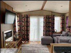 Greenacres Holiday Park - Holiday Accommodation 22012 - North Wales - 1188385 - thumbnail photo 3