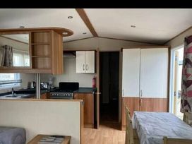 Greenacres Holiday Park - Holiday Accommodation 22012 - North Wales - 1188385 - thumbnail photo 4