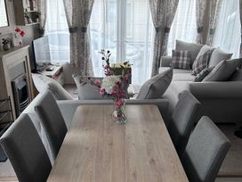 Challaborough Bay Holiday Park - Holiday Accommodation 22013 - Devon - 1188386 - thumbnail photo 2