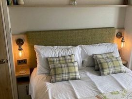Challaborough Bay Holiday Park - Holiday Accommodation 22013 - Devon - 1188386 - thumbnail photo 9