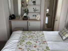 Challaborough Bay Holiday Park - Holiday Accommodation 22013 - Devon - 1188386 - thumbnail photo 12