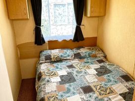 Stoupe Cross Caravan Park - Holiday Accommodation 22028 - North Yorkshire (incl. Whitby) - 1188400 - thumbnail photo 4