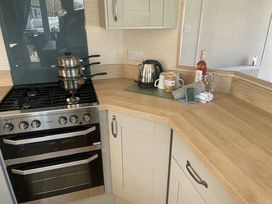 Kiln Park Holiday Park - Holiday Accommodation 22033 - South Wales - 1188405 - thumbnail photo 4