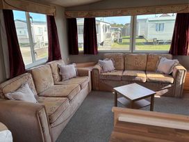 Coastfield Holiday Village - Holiday Accommodation 22038 - Lincolnshire - 1188409 - thumbnail photo 2