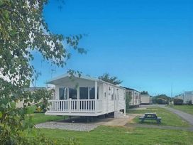 Presthaven Beach Resort - Holiday Accommodation 22043 - North Wales - 1188411 - thumbnail photo 1