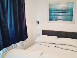 Hafan y Mor Haven - Holiday Accommodation 22052 - North Wales - 1188417 - thumbnail photo 5