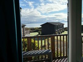 Hafan y Mor Haven - Holiday Accommodation 22052 - North Wales - 1188417 - thumbnail photo 14