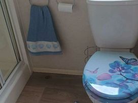Golden Gate Holiday Centre - Holiday Accommodation 22053 - North Wales - 1188418 - thumbnail photo 3