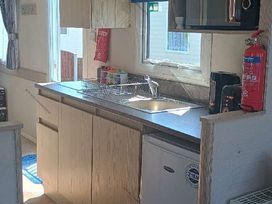 Golden Gate Holiday Centre - Holiday Accommodation 22053 - North Wales - 1188418 - thumbnail photo 4