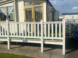 Coastfield Holiday Village - Holiday Accommodation 22055 - Lincolnshire - 1188420 - thumbnail photo 1