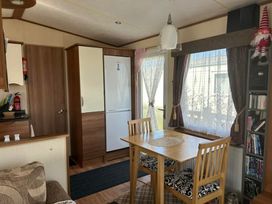 Coastfield Holiday Village - Holiday Accommodation 22055 - Lincolnshire - 1188420 - thumbnail photo 8