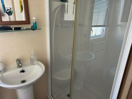 Coastfield Holiday Village - Holiday Accommodation 22055 - Lincolnshire - 1188420 - thumbnail photo 14