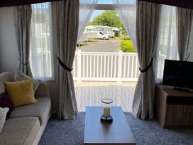 Kiln Park Holiday Park - Holiday Accommodation 22056 - South Wales - 1188421 - thumbnail photo 2