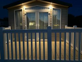 Kiln Park Holiday Park - Holiday Accommodation 22056 - South Wales - 1188421 - thumbnail photo 8