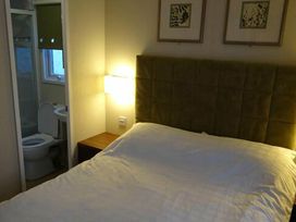 Rockley Park - Holiday Accommodation 2206 - Dorset - 1188425 - thumbnail photo 12