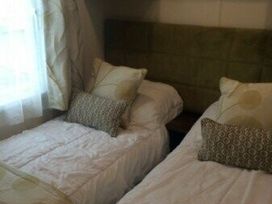 Rockley Park - Holiday Accommodation 2206 - Dorset - 1188425 - thumbnail photo 13