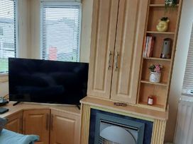 WigBay Holiday Park - Holiday Accommodation 22060 -  - 1188426 - thumbnail photo 12