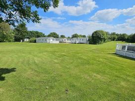 Skipsea Sands Holiday Park - Holiday Accommodation 22066 - North Yorkshire (incl. Whitby) - 1188430 - thumbnail photo 7