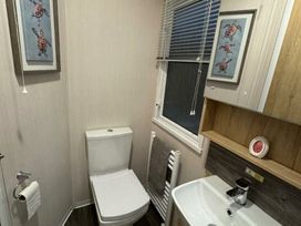Penally Court - Holiday Accommodation 22069 - South Wales - 1188433 - thumbnail photo 7