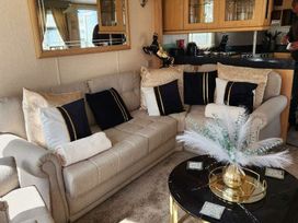 Sealands Caravan Park - Holiday Accommodation 22075 - Lincolnshire - 1188438 - thumbnail photo 1