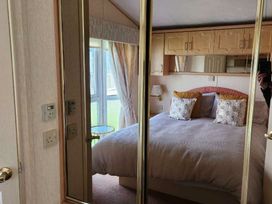 Sealands Caravan Park - Holiday Accommodation 22075 - Lincolnshire - 1188438 - thumbnail photo 10