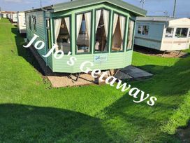 Sealands Caravan Park - Holiday Accommodation 22075 - Lincolnshire - 1188438 - thumbnail photo 15