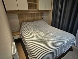 Seashore Holiday Park - Holiday Accommodation 22076 - Norfolk - 1188439 - thumbnail photo 10