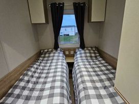 Seashore Holiday Park - Holiday Accommodation 22076 - Norfolk - 1188439 - thumbnail photo 12