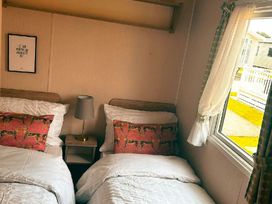 Par Sands Holiday Park - Holiday Accommodation 22094 - Cornwall - 1188450 - thumbnail photo 3