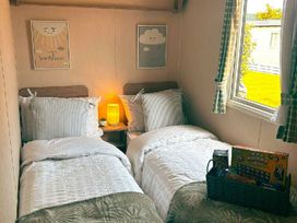 Par Sands Holiday Park - Holiday Accommodation 22094 - Cornwall - 1188450 - thumbnail photo 5