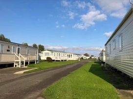 North Shore Holiday Centre - Holiday Accommodation 22099 - Lincolnshire - 1188452 - thumbnail photo 9